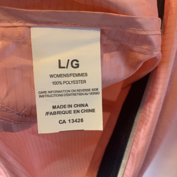 NWT Sugoi Helium Shell Jacket Women’s Size Large - Picture 7 of 12